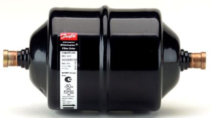 023Z0037 DANFOSS HERMETIC FILTER DRIER - 1-1/8" SOLDER, ODF INLET & OUTLET CONNECTIONS (60 IN3 CORE)